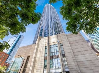 512 N McClurg Ct APT 2204, Chicago, IL 60611
