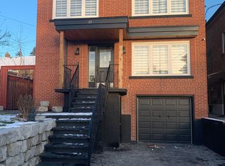 17 Bertram St, Toronto, ON M6M 3S3
