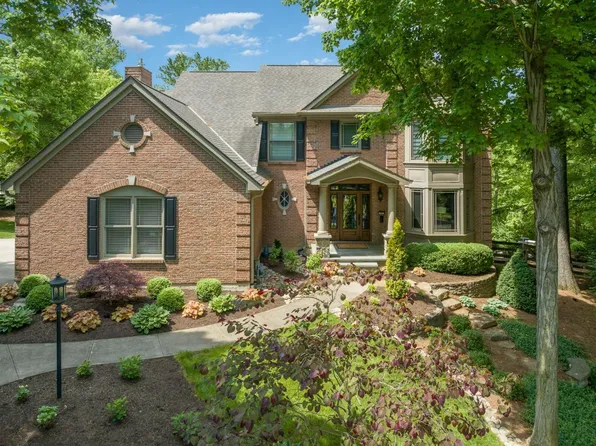 10913 Shadow Glen Dr, Loveland, OH 45140