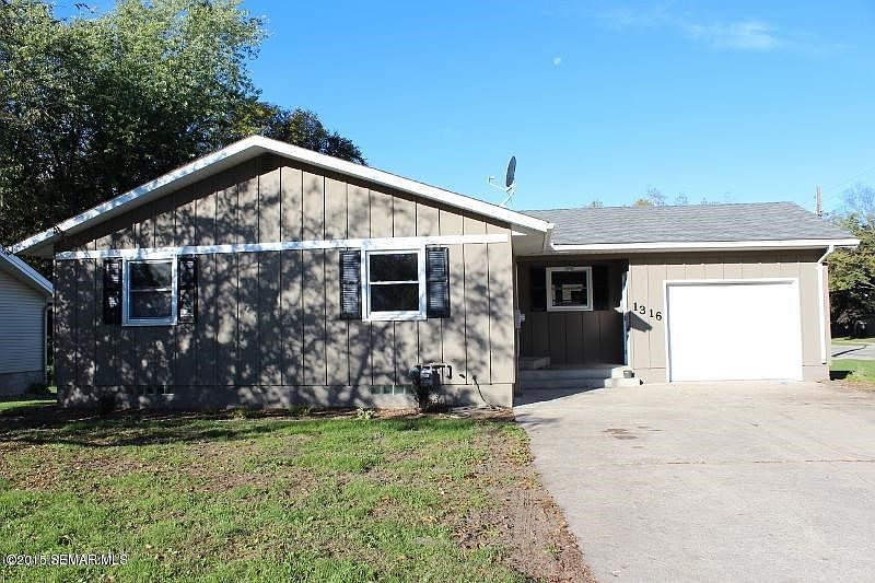1316 ELM