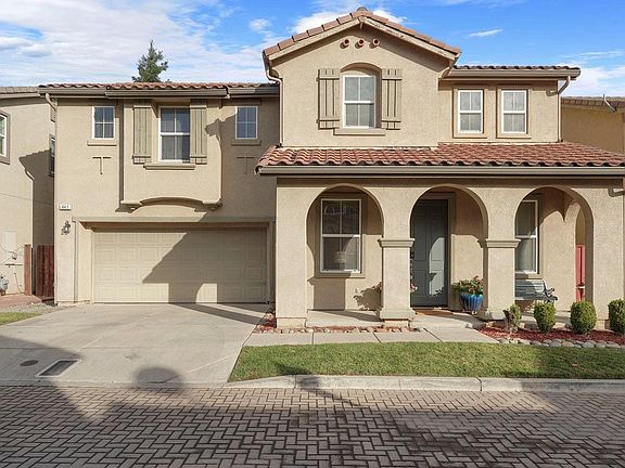 2nd image of 441 San Pietro Ln