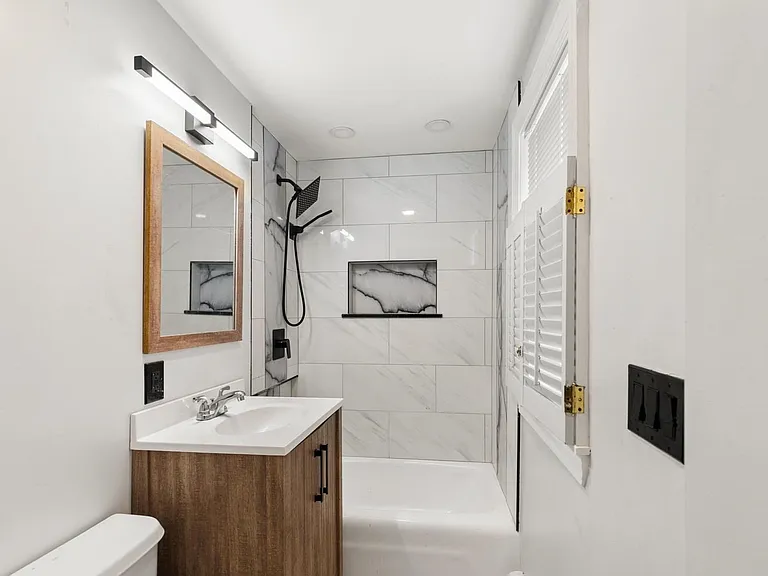 59 Woodville St #1 — Photo 7