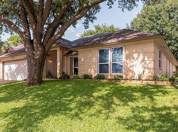 4th image of 3100 Wildflower Ct