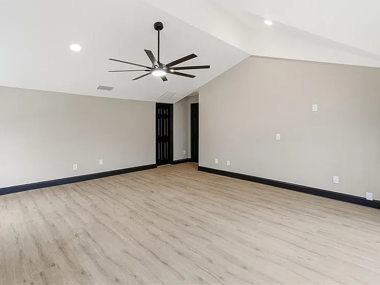 14728 Henson Rd — Photo 42