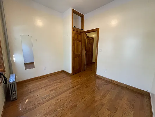 Rented by Compass | media 22