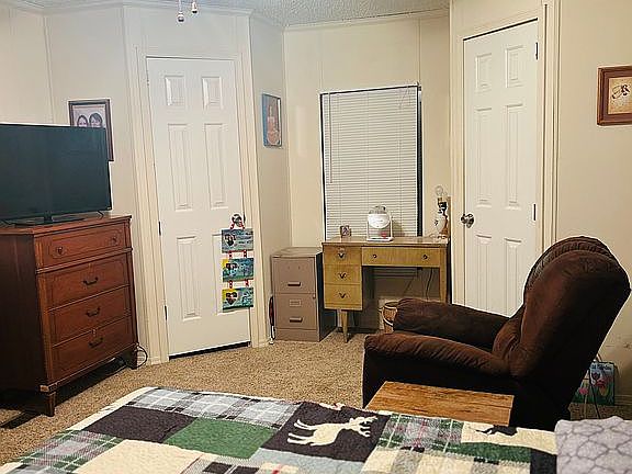 4th image of 8879 Cherlee Dr