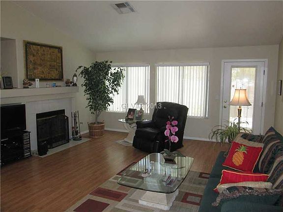 3rd image of 5033 Via De Fortuna Way