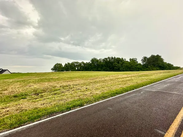 Boonville Rd, Boonville, MO 65233