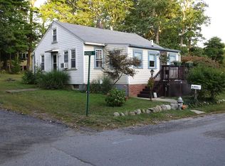 20 Norris St, Wareham, MA 02571