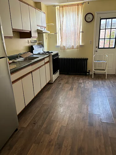 922 Greenwich St Photo 1