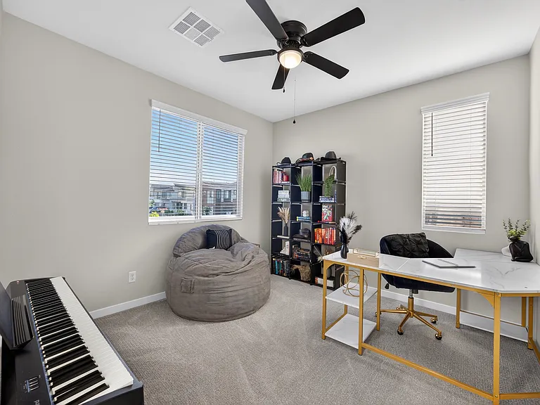 10255 Vonbulin Ave — Photo 19