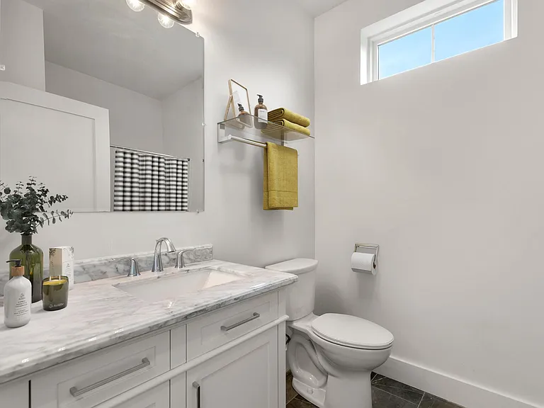Residence at 581 — Photo 15