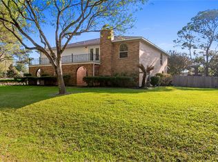 2409 Williams Dr, La Marque, TX 77568