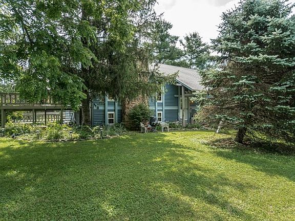 2nd image of 11830 Arbor Run Dr