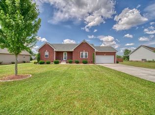 212 Middle Dayle Dr, Portland, TN 37148