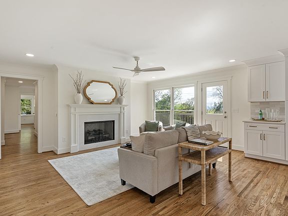 5th image of 3593 Spring Hill Rd