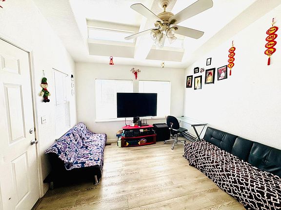 2nd image of 2855 Senter Rd Space 5