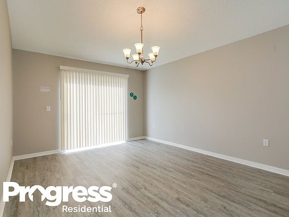 4th image of 7312 Overland Park Blvd