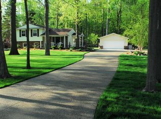 9150 Rucker Rd, Grosse Ile, MI 48138