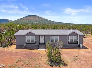 1092 E Tamarack St, Williams, AZ 86046