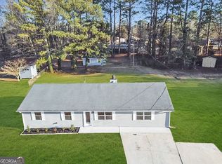 706 Davis Rd, Lawrenceville, GA 30046