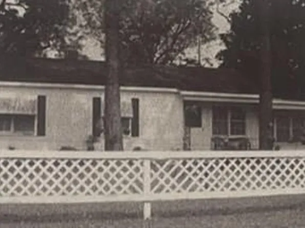 1908 Whitney Ave, Albany, GA 31707