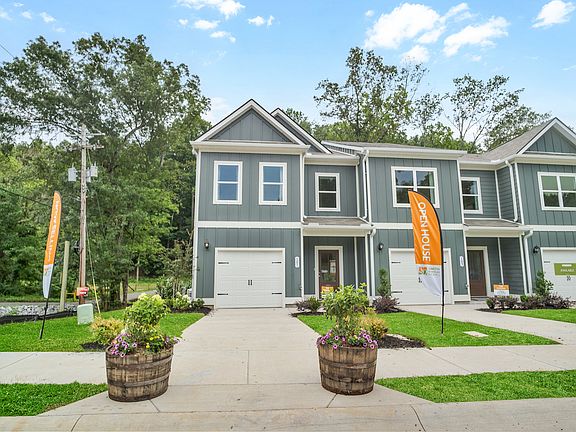 The Pinehurst and Sonoma Streetscape