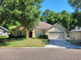 543 Spanish Wells Rd, Jacksonville, FL 32218