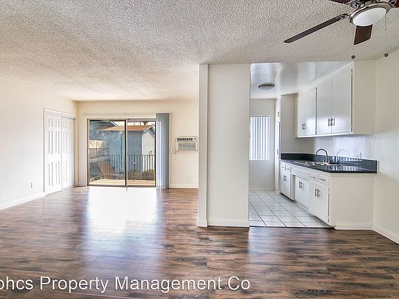 3rd image of 8330 Willis Ave APT 27