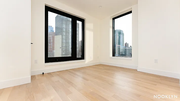 Rented by Nooklyn NYC LLC | media 45