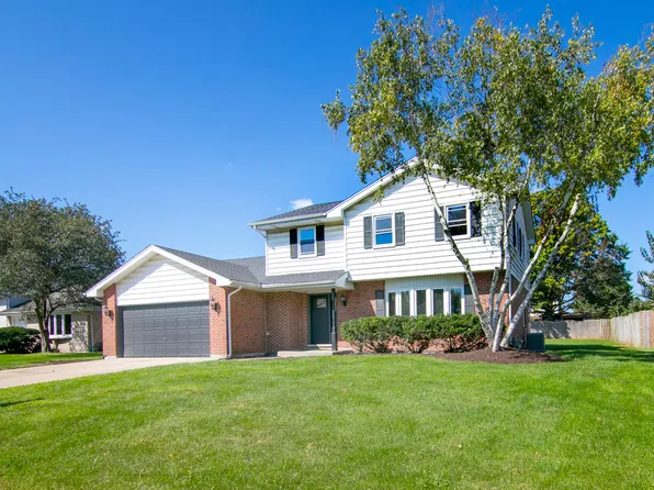 1413 Delmar Dr, New Lenox, IL 60451