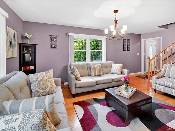 2nd image of 94 Franklin Avenue