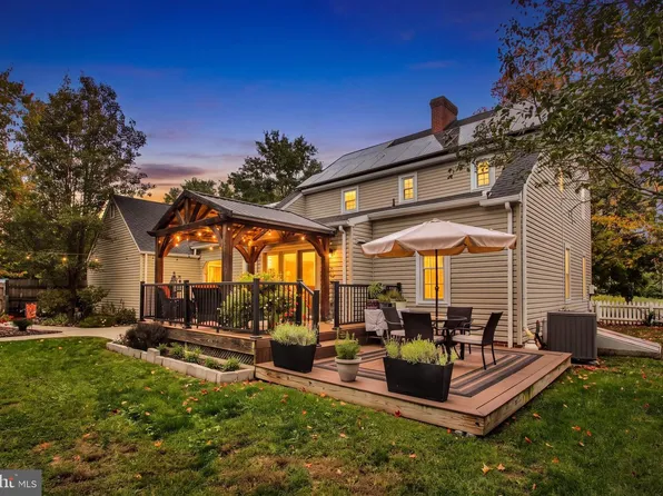 1360 Mummasburg Rd, Gettysburg, PA 17325