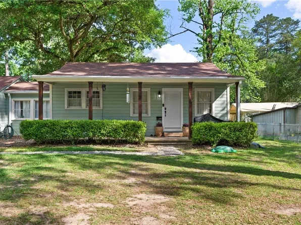 1905 Cappel St, Pineville, LA 71360