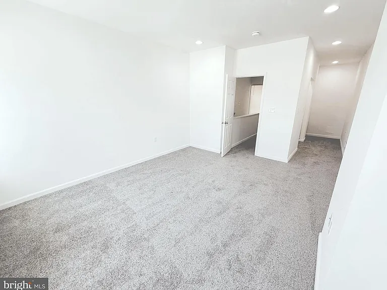 812 N Payson St — Photo 11