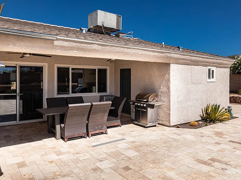 3420 Sheik Dr — Photo 35