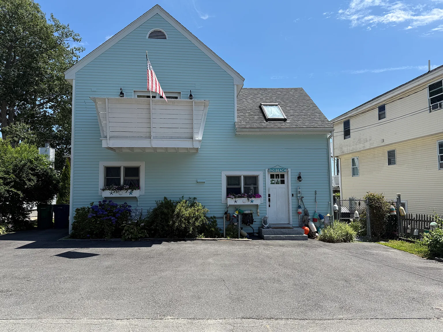 4 bed, 3184 sqft, $3,500 — Photo 1