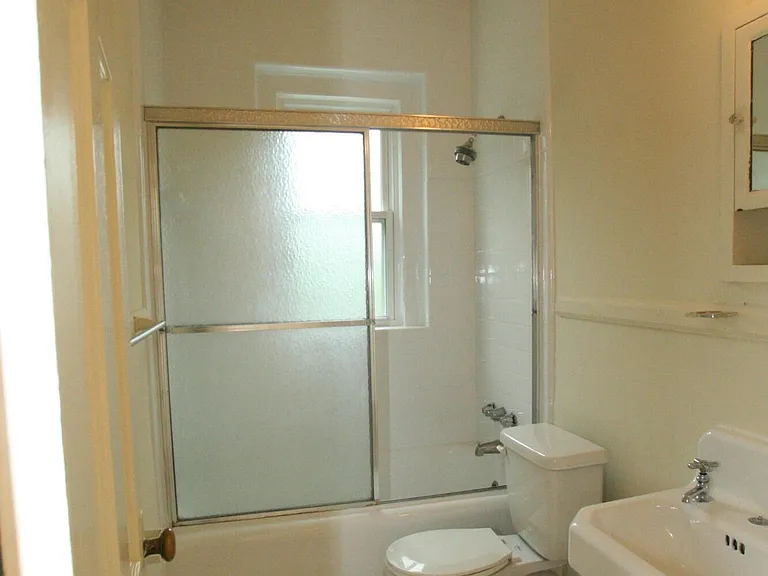 2402 Clark Ave #10 — Photo 7