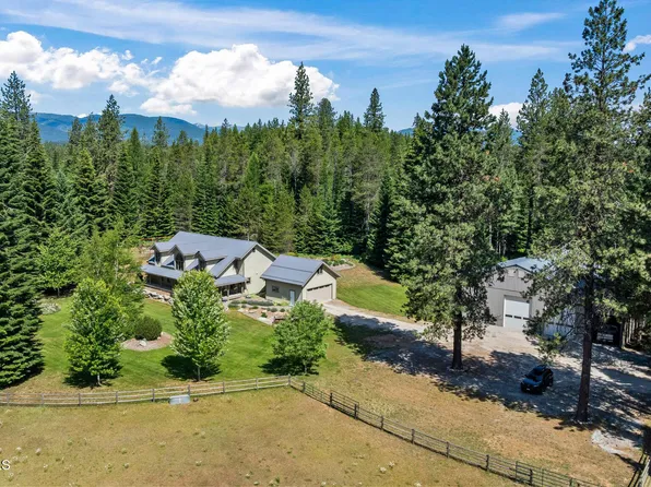 4719 Selle Rd, Sandpoint, ID 83864