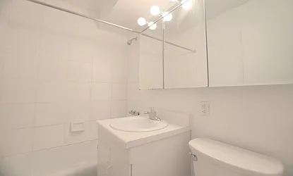 Rented by Manhattan Realty Group