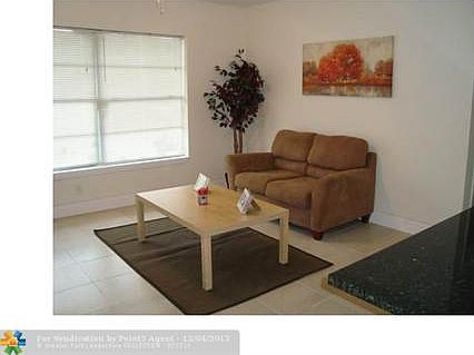 3rd image of 1831 SW 67th Ter
