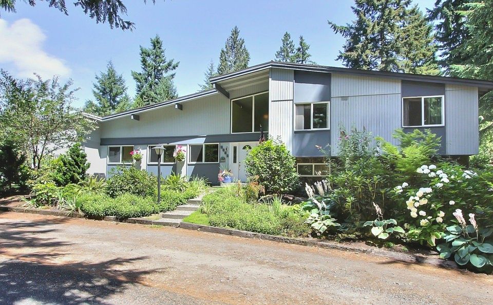 1st image of 6602 Sierra Dr SE