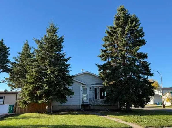 10415 107th Ave, High Level, AB T0H 1Z0
