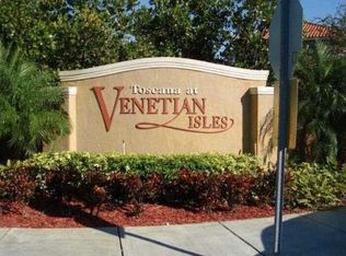 5551 SW 163rd Ct, Miami, FL 33185