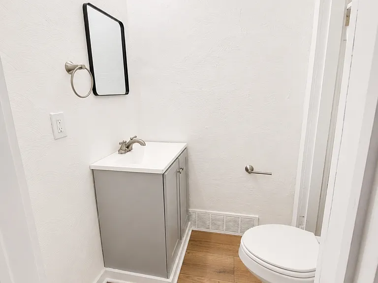 549 Stanton St #549 — Photo 11