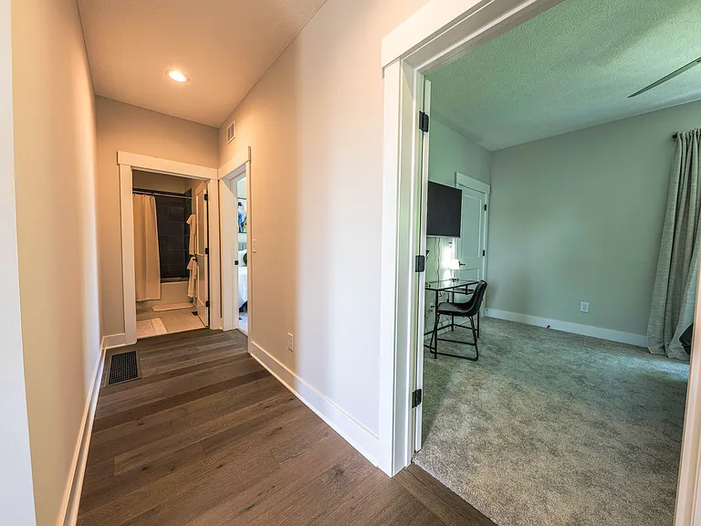 366 Zimpfer St — Photo 38