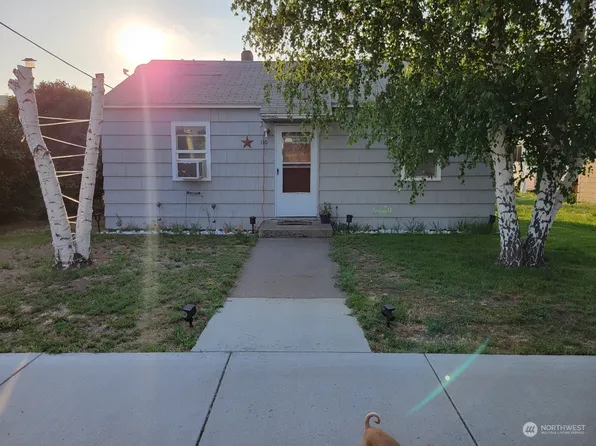 110 N Main Street, Washtucna, WA 99371