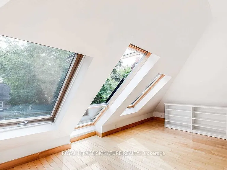 81 Whitehall Rd #UPPER — Photo 22