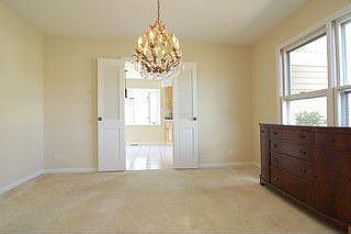 4th image of 941 W Peregrine Dr