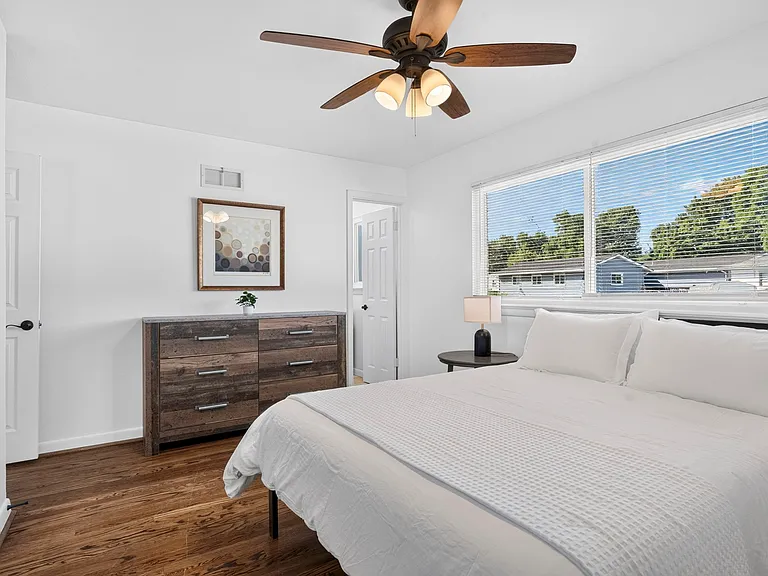 615 Loyola Dr — Photo 26
